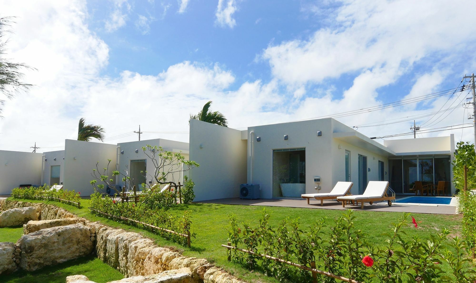 Feliz Villa Suite Miyakojima Ueno Exterior photo