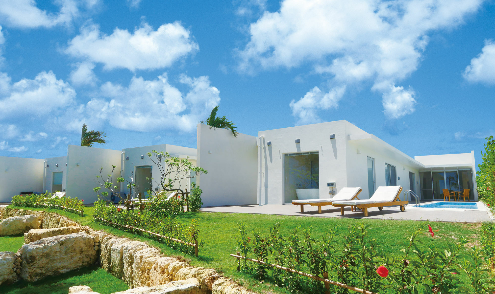 Feliz Villa Suite Miyakojima Ueno Exterior photo